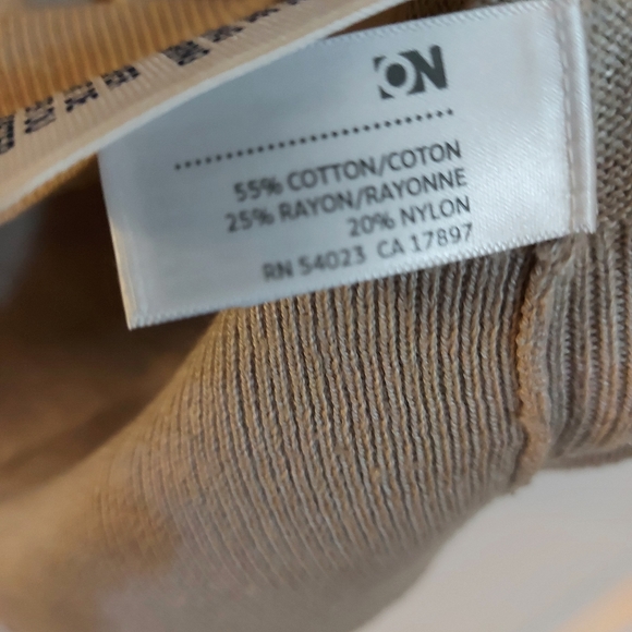 Knitted top - Picture 7 of 8